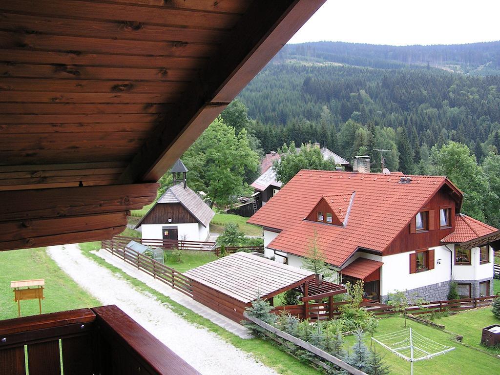 Pension Pek Кубова-Гуть Экстерьер фото