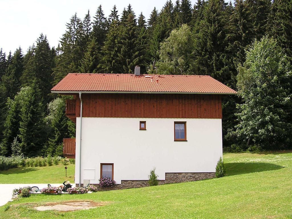 Pension Pek Кубова-Гуть Экстерьер фото